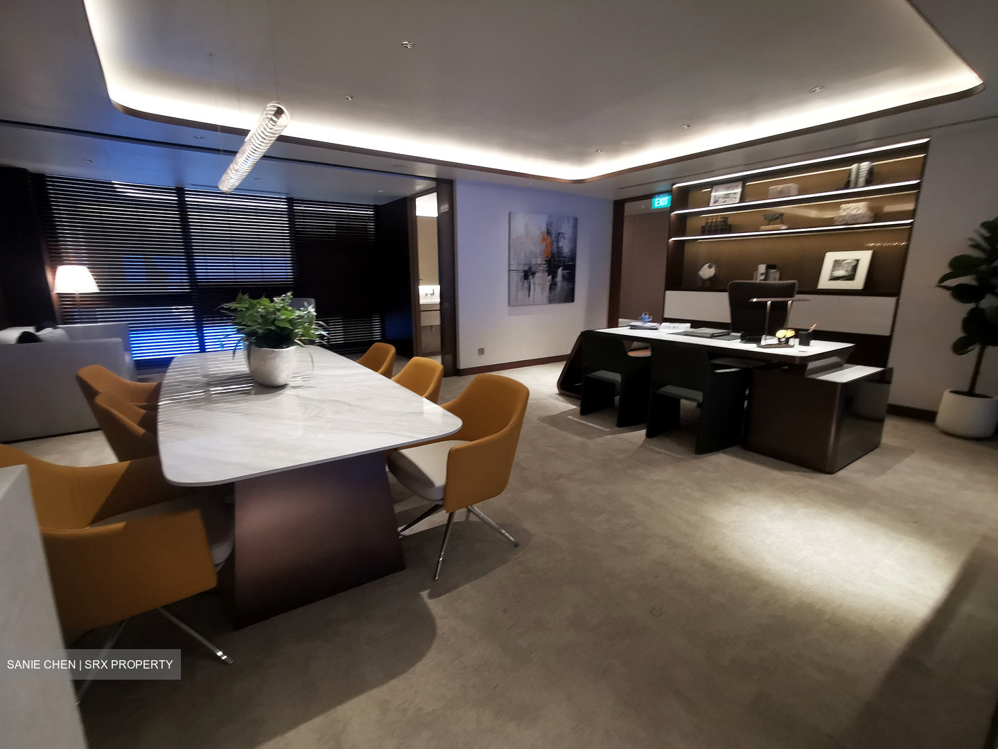 THE GOLDEN MILE (D7), Office #449020311